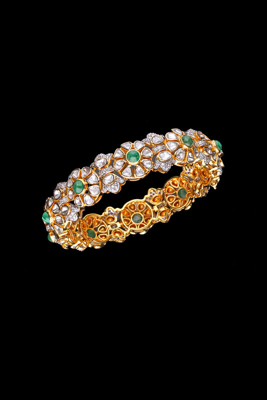 Polki Bangle with Emerald Pota